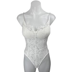Fashion Nova White Floral Lace Sleeveless Corset Bustier Teddy Bodysuit Top XS